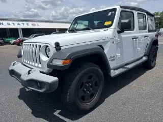 Jeep Wrangler Unlimited 2018 4x4 Sport 4dr SUV (midyear release)