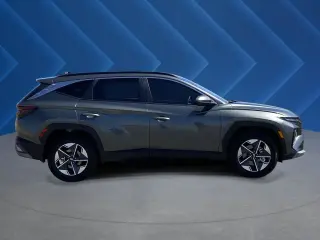 Hyundai TUCSON Hybrid 2026 AWD SEL 4dr SUV