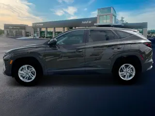 Hyundai TUCSON 2025 AWD SE 4dr SUV