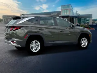Hyundai TUCSON 2025 AWD SE 4dr SUV