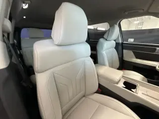 Hyundai SANTA FE 2025 SEL 4dr SUV