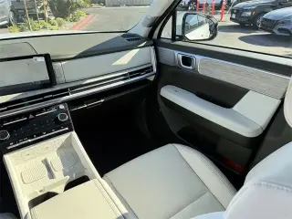Hyundai SANTA FE 2025 Calligraphy 4dr SUV