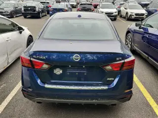 Nissan Altima 2021 AWD 2.5 SR 4dr Sedan