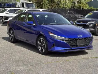 Hyundai ELANTRA 2023 SEL 4dr Sedan