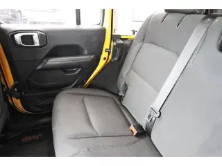 Jeep Wrangler Unlimited 2019 4x4 Sahara 4dr SUV