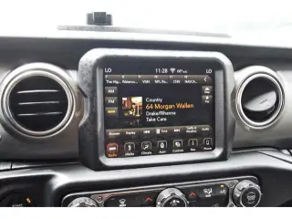 Jeep Wrangler Unlimited 2019 4x4 Sahara 4dr SUV