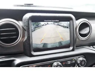 Jeep Wrangler Unlimited 2019 4x4 Sahara 4dr SUV