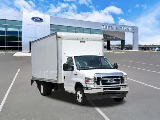 Ford E-Series 2022 E-350 SD 2dr 138 in. WB SRW Cutaway Chassis