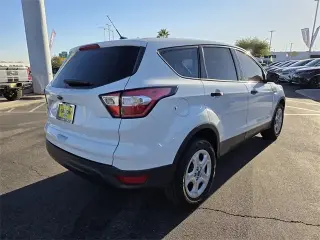 Ford Escape 2018 S 4dr SUV