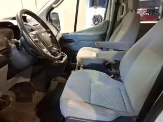 Ford Transit 2017 350 XL 3dr LWB Medium Roof Passenger Van w/Sliding Passenger Side Door