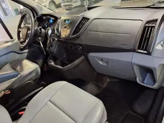 Ford Transit 2019 250 3dr SWB Low Roof Cargo Van w/60/40 Passenger Side Doors