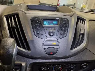 Ford Transit 2019 250 3dr SWB Low Roof Cargo Van w/60/40 Passenger Side Doors