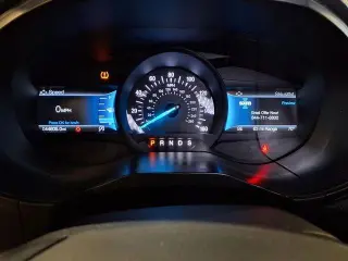 Ford Edge 2022 AWD Titanium 4dr Crossover