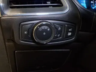 Ford Edge 2022 AWD Titanium 4dr Crossover