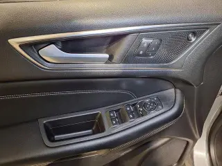 Ford Edge 2022 AWD Titanium 4dr Crossover