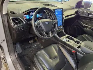 Ford Edge 2022 AWD Titanium 4dr Crossover