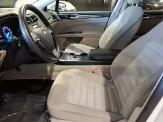 Ford Fusion 2017 SE 4dr Sedan