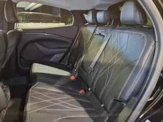 Ford Mustang Mach-E 2023 Select 4dr SUV