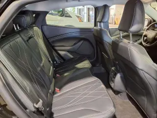 Ford Mustang Mach-E 2023 Select 4dr SUV