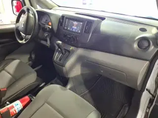 Nissan NV200 2020 S 4dr Cargo Mini-Van