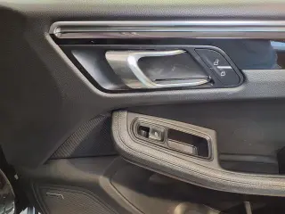 Porsche Macan 2020 AWD 4dr SUV