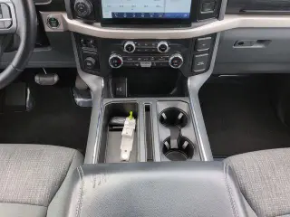 Ford F-150 2021 4x2 XL 4dr SuperCrew 5.5 ft. SB