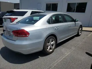 Volkswagen Passat 2014 1.8T S PZEV 4dr Sedan 6A
