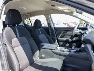 Nissan Sentra 2025 SV 4dr Sedan