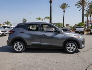 Nissan Kicks 2024 S 4dr Crossover