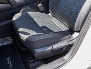 Nissan Kicks 2025 SV 4dr Crossover