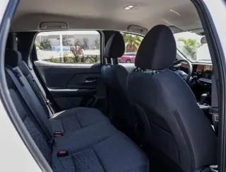 Nissan Kicks 2025 SV 4dr Crossover
