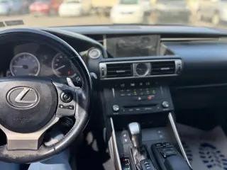 2015 Lexus IS