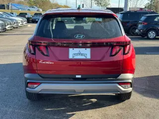 Hyundai TUCSON 2026 SE 4dr SUV