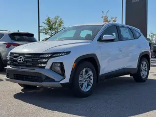 Hyundai TUCSON 2026 SE 4dr SUV