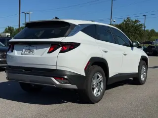Hyundai TUCSON 2026 SE 4dr SUV