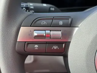Hyundai KONA 2026 SE 4dr SUV