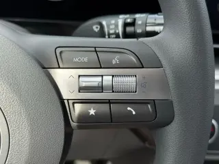 Hyundai KONA 2026 SE 4dr SUV