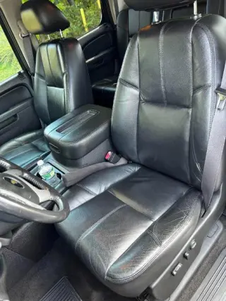 2011 Chevrolet Silverado 3500HD 4WD Crew Cab 167" DRW LTZ