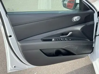 Hyundai ELANTRA 2026 SE 4dr Sedan