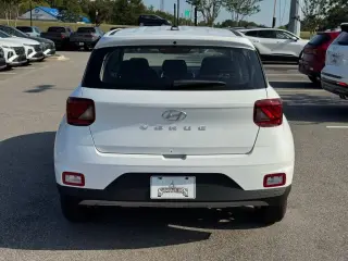 Hyundai VENUE 2026 SE 4dr Crossover