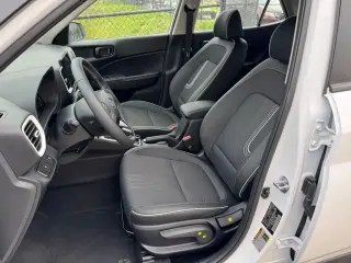 Hyundai VENUE 2026 SEL 4dr Crossover