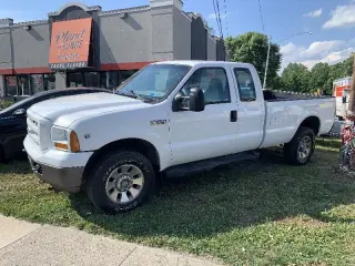 2006 Ford F-250 SD XLT SuperCab Long Bed 4WD