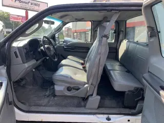 2006 Ford F-250 SD XLT SuperCab Long Bed 4WD