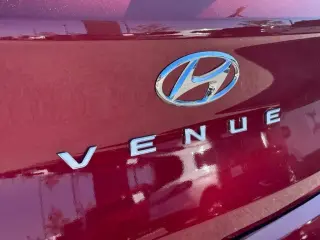Hyundai VENUE 2026 SEL 4dr Crossover