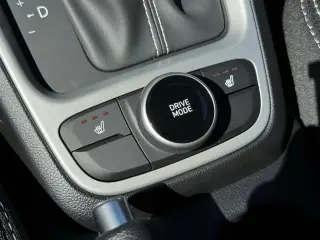 Hyundai VENUE 2026 SEL 4dr Crossover