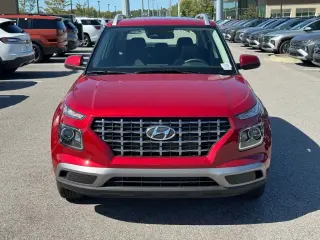 Hyundai VENUE 2026 SEL 4dr Crossover
