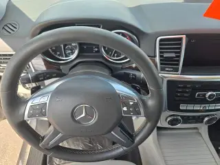 Mercedes-Benz M-Class 2012 AWD ML 350 4MATIC 4dr SUV
