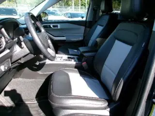 Ford Explorer 2022 AWD XLT 4dr SUV