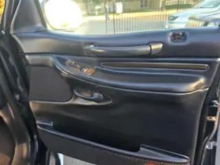 2002 Lincoln Blackwood
