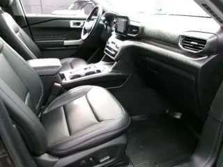 Ford Explorer 2022 AWD XLT 4dr SUV